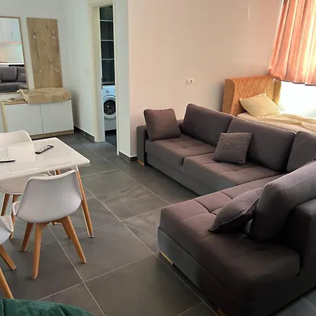 Deda Apartments Sarande Exterior photo