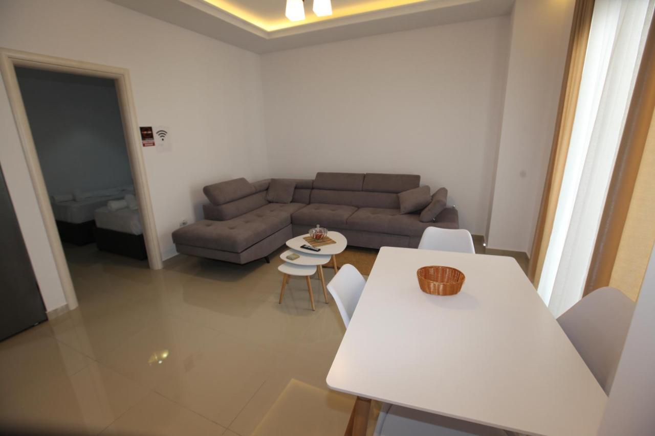 Deda Apartment Sarande